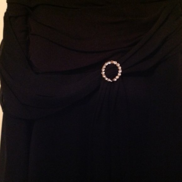 COPY - Black Chiffon Flowing Dress with Rhinestone Buckle - Picture 3 of 4